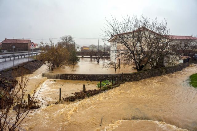 Ισπανία: Τέσσερις νεκροί από τις πλημμύρες