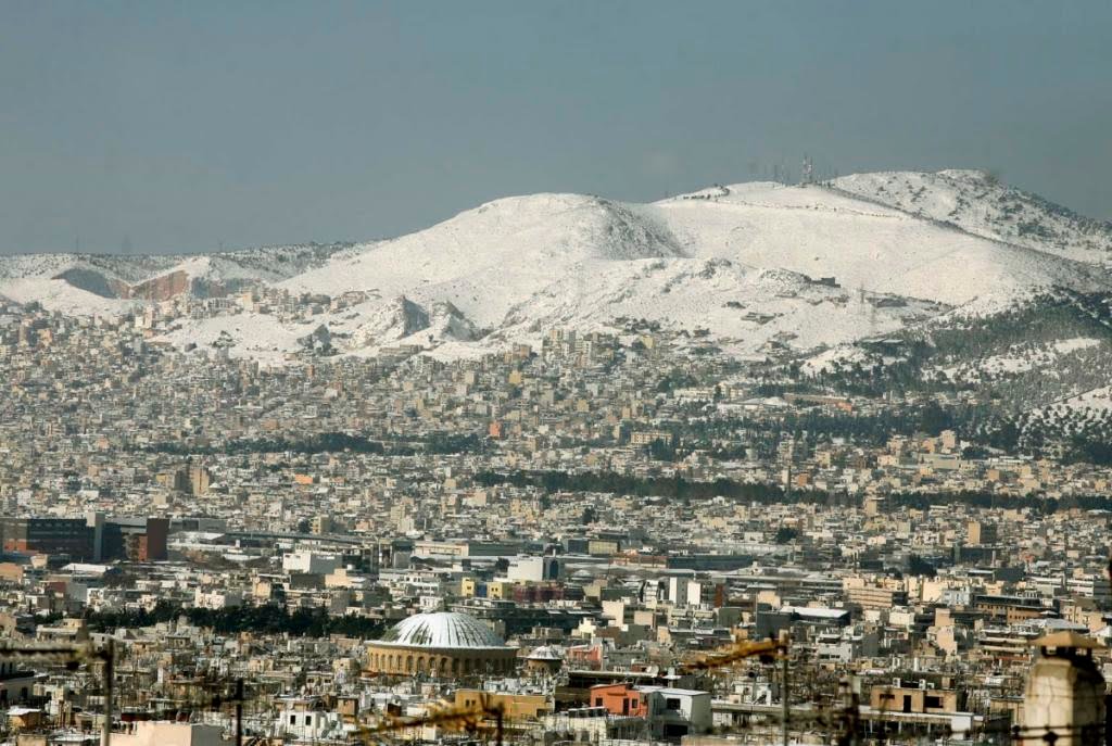 Έρχεται ο χιονιάς στην Αττική- Στα λευκά πολλές περιοχές